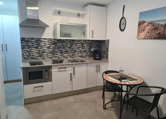 Casa Paula - 22 * Аринага